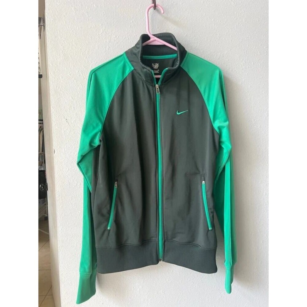 Nike jacket - Picture 1 of 5